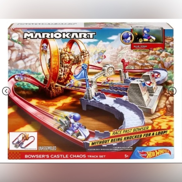 Hot Wheels Mario Kart Bowser's Castle Trackset - Picture 1 of 8